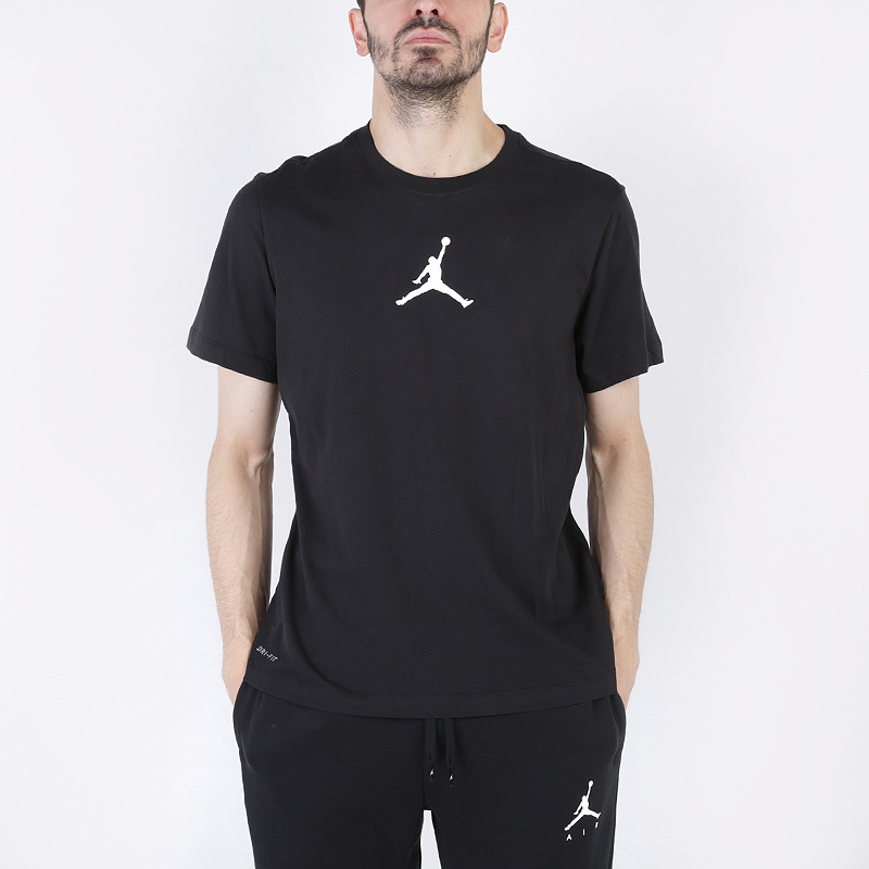 мужская черная футболка Jordan Jumpman Logo BQ6740-010 - цена, описание, фото 1